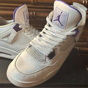 Jordan Sneakers in White and Purple